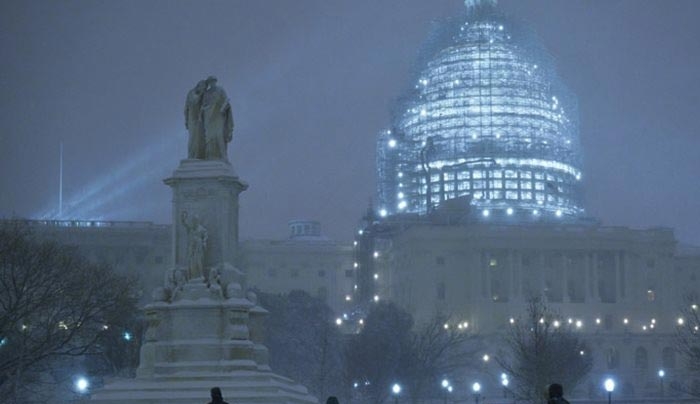 «Snowzilla»: Συναγερμός στις ΗΠΑ για την χιονοθύελλα-Αρμαγεδδώνα