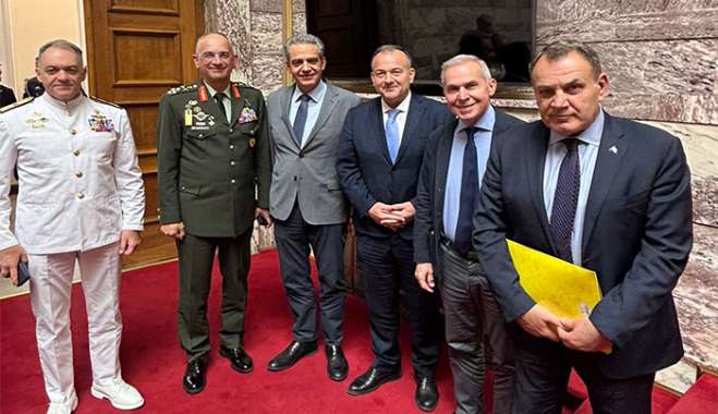 Γιάννης Παππάς: Η ενίσχυση της εθνικής άμυνας αποτελεί στρατηγική προτεραιότητα.