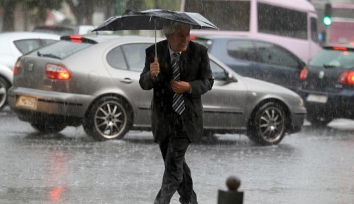 Έκτακτο δελτίο της ΕΜΥ - Επιδείνωση του καιρού από απόψε το βράδυ