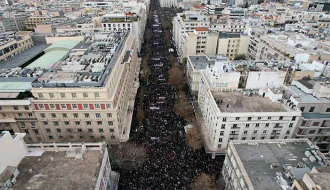 Τέμπη: Σπάσανε τα κοντέρ οι μεγαλειώδεις συγκεντρώσεις σε όλη την Ελλάδα