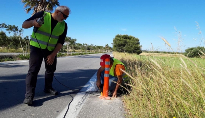 Σημαντική εθελοντική δράση από την Κίνηση Πολιτών Κω - Τοποθέτησαν σήματα στο επαρχιακό οδικό δίκτυο, για την αποφυγή τροχαίων ατυχημάτων