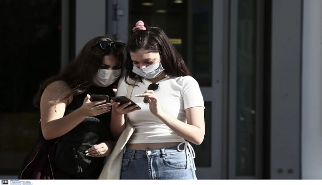 Οι λοιμωξιολόγοι εισηγούνται νέα μέτρα και επίσημα - Τι λέει ο Γώγος