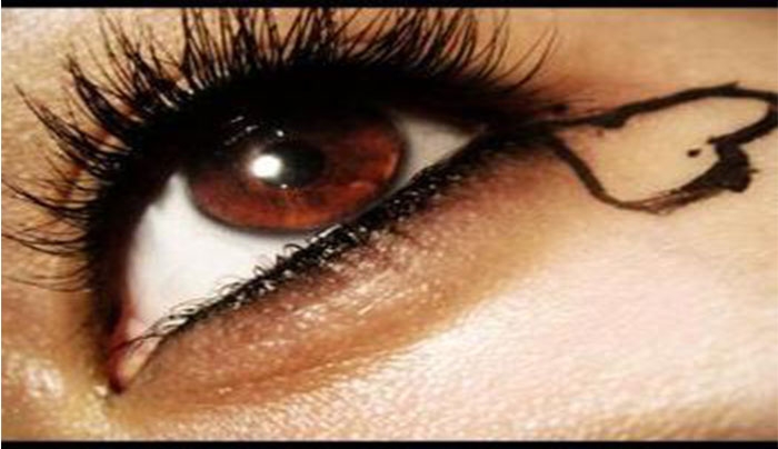 Έχεις καστανά μάτια; Δες 4 make up look που είναι τέλεια για εσένα!