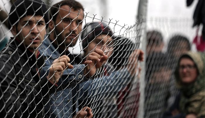 «Σφραγίζουν» τα σύνορα: Καραμπινιέροι στην αλβανο-ελληνική μεθόριο - Στρατό στη συνοριογραμμή αναπτύσσει η Βουλγαρία