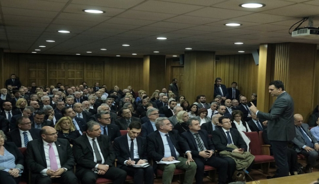 Στα θρανία οι νέοι διοικητές νοσοκομείων για οδηγίες από τον υπουργό Υγείας