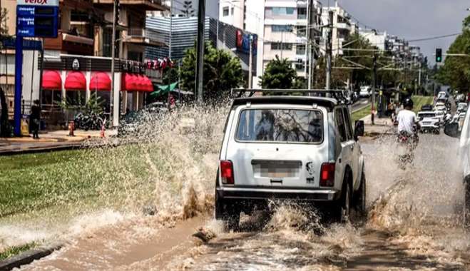Καιρός σήμερα: Ισχυρές καταιγίδες και πτώση της θερμοκρασίας – Άνεμοι έως 7 μποφόρ στο Αιγαίο