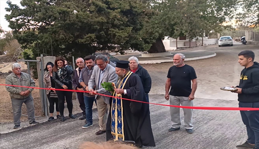 Νίσυρος – Εγκαινιάστηκε ο ασφαλτοστρωμένος δρόμος προς Ευαγγελίστρα