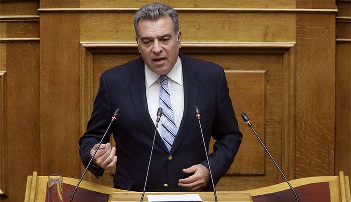 ΜΑΝΟΣ ΚΟΝΣΟΛΑΣ: «Ανανέωση του προγράμματος ΄΄Κινούμαι Ηλεκτρικά΄΄ και διεύρυνση των κινήτρων για την αγορά ηλεκτρικών αυτοκινήτων και ταξί»