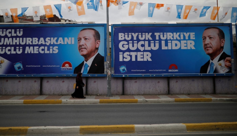 Τουρκικές εκλογές: O Ερντογάν δεν νιώθει άτρωτος – Τα σενάρια για την επόμενη μέρα