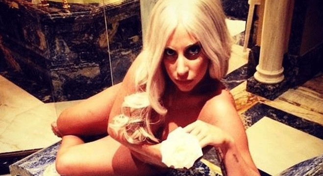 Η Αθήνα άνοιξε την όρεξη της Lady Gaga !Γυμνή στη σουίτα της λέει «ευχαριστώ» στους Έλληνες