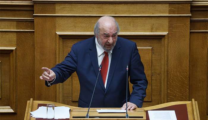 Απέκλεισε δομή μεταναστών στη Ρόδο ο αρμόδιος Υπουργός σε ερώτηση Νικητιάδη στη Βουλή