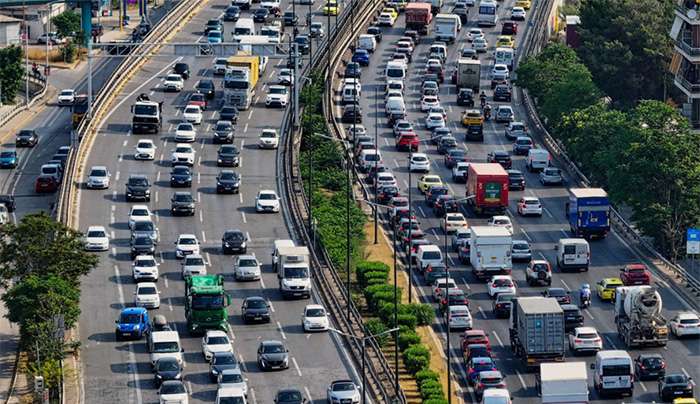Η ΕΕ σφίγγει τα μέτρα και ετοιμάζεται να απαγορεύσει αυτοκίνητα - Ποια μοντέλα τελειώνουν