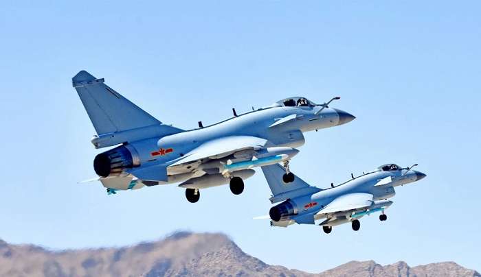 Η Κίνα πραγματοποίησε τη «μεγαλύτερη εισβολή αεροσκαφών» στη ζώνη άμυνας της Ταϊβάν