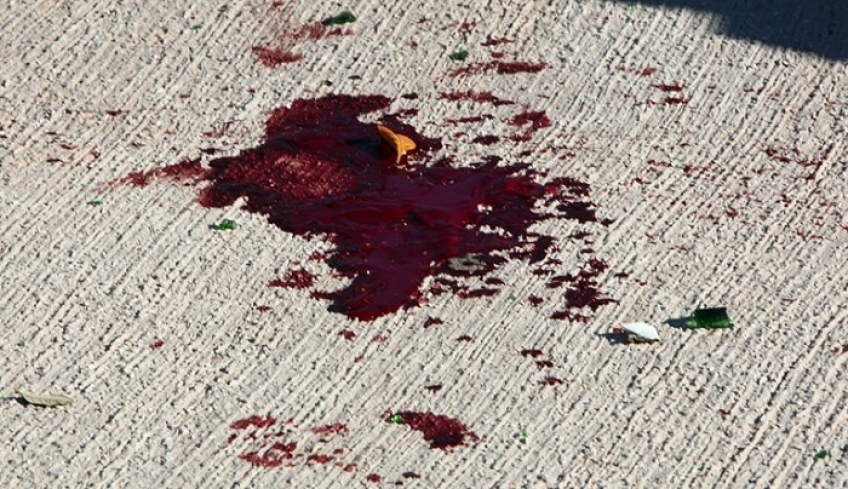 Σοκ στην Κρήτη: Κάρφωσε μαχαίρι στον λαιμό του - Τον βρήκε ο αδερφός του μέσα σε λίμνη αίματος