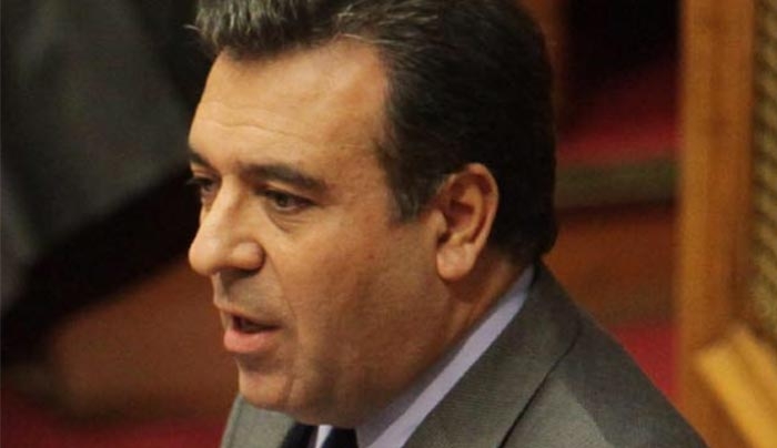 ΜΑΝΟΣ ΚΟΝΣΟΛΑΣ: «Το Υπουργείο Τουρισμού δεν θα αποφύγει τη συζήτηση για την έλλειψη επεξεργασίας και για την ακρίβεια των στοιχείων των τουριστικών αφίξεων»