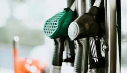 Ακρίβεια: Διπλή παρέμβαση πριν τη ΔΕΘ με diesel κίνησης και σούπερ μάρκετ