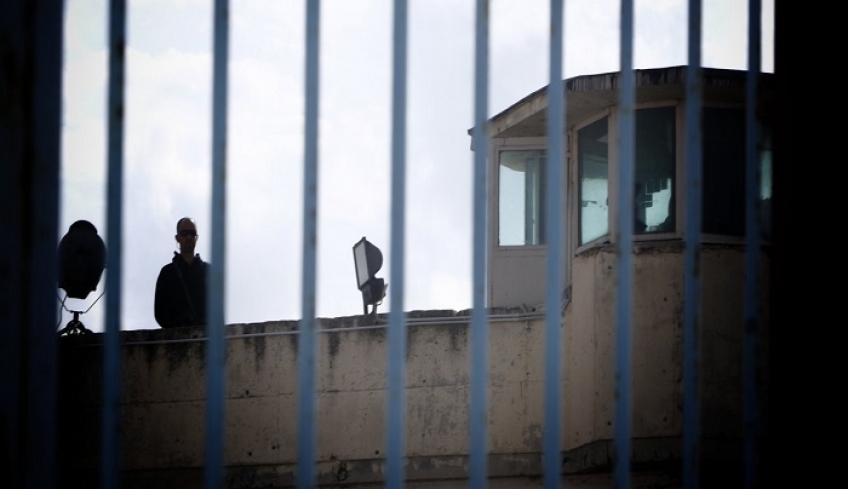 Υπερ-φυλακή 100 εκατ. ο «νέος Κορυδαλλος» και ψηφιακό μπλόκο στα κινητά τηλέφωνα