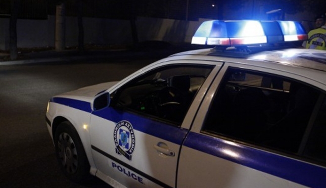 To βίντεο ντοκουμέντο από το πανηγύρι στη Ρόδο - Προπηλάκισαν τους εφοριακούς που έκαναν απλά ελέγχους