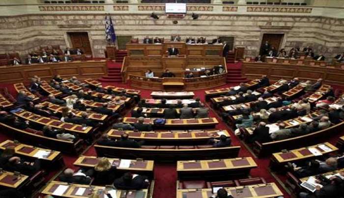Παρακολουθήσεις: Εγκρίθηκε με 142 «ναι» η πρόταση του ΠΑΣΟΚ για εξεταστική επιτροπή