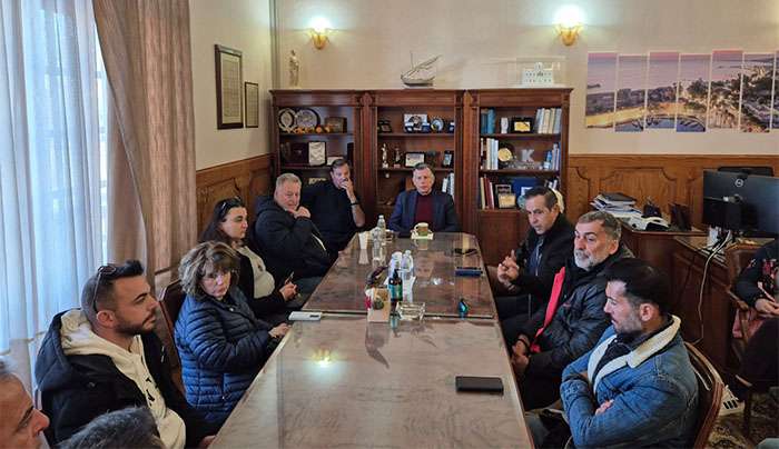 Συνάντηση Δημάρχου Κω με τους επιχειρηματίες του λιμανιού