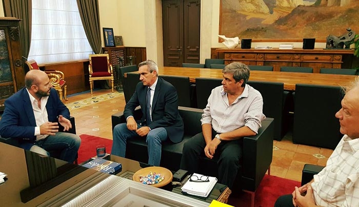Συνάντηση του Περιφερειάρχη Ν. Αιγαίου κ. Γιώργου Χατζημάρκου με τον Πρόεδρο του ΤΕΕ κ. Γιώργο Στασινό
