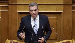 ΜΑΝΟΣ ΚΟΝΣΟΛΑΣ: «Προτάσεις για τη στήριξη των μελισσοκόμων στα νησιά»