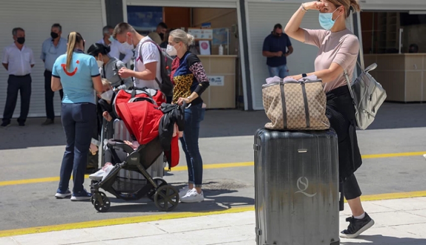 Πώς θα έρχονται στη χώρα τουρίστες και ταξιδιώτες - Ολα τα μέτρα