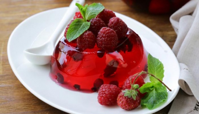 Τρεμουλιαστές απολαύσεις: 9 tips για επιτυχημένα γλυκά με ζελέ