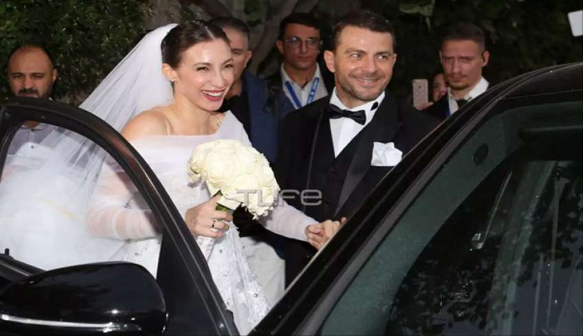 Παντρεύτηκαν Γιώργος Αγγελόπουλος και Δήμητρα Βαμβακούση: Όσα έγιναν στον γάμο τους