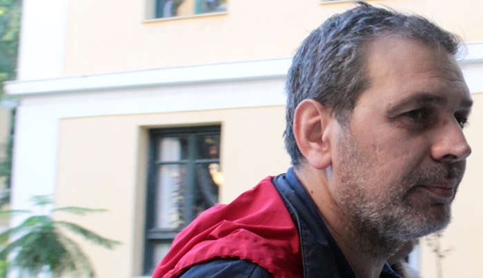 Ο Χίος πυροβόλησε δικαστικό επιμελητή