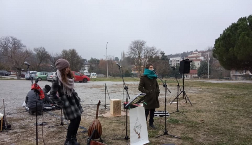 Θεσσαλονίκη: Συγκίνηση στο «Παπανικολάου» - Μουσικοί έπαιξαν για ασθενείς - Βίντεο