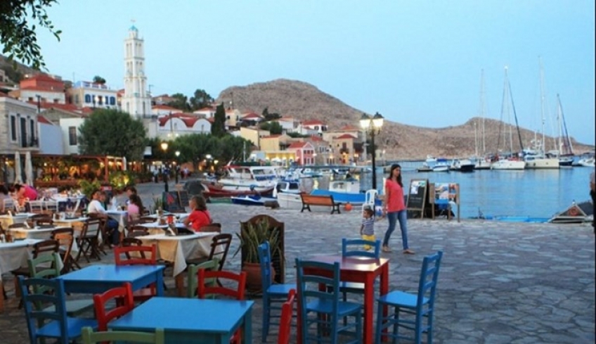 &quot;Η Ελλάδα ονειρεύεται τουριστικό comeback το καλοκαίρι&quot; σύμφωνα με το γερμανικό δίκτυο RND