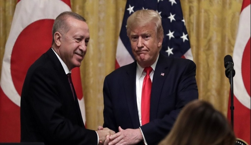 Τραμπ-Ερντογάν: «Σόου φιλίας» στον Λευκό Οίκο αλλά τα αγκάθια παραμένουν… 400