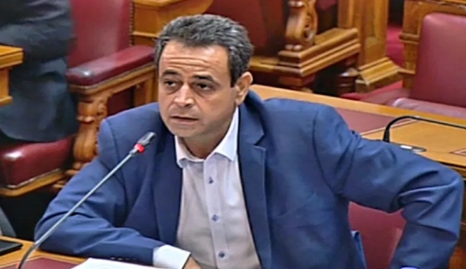 Ν. Σαντορινιός: Το πρόγραμμα Γαλάζια Ελευθερία για τον εμβολιασμό των νησιών εφαρμόζεται χωρίς σχέδιο