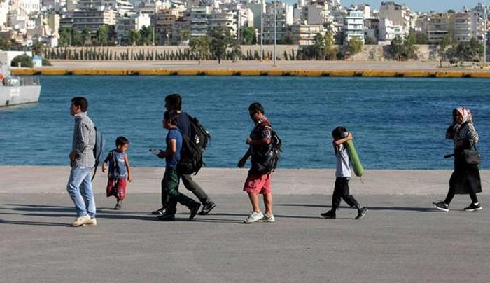 FAS: Διακινητές θα περνούν πρόσφυγες από την Ελλάδα στην Ιταλία με ψαροκάικα