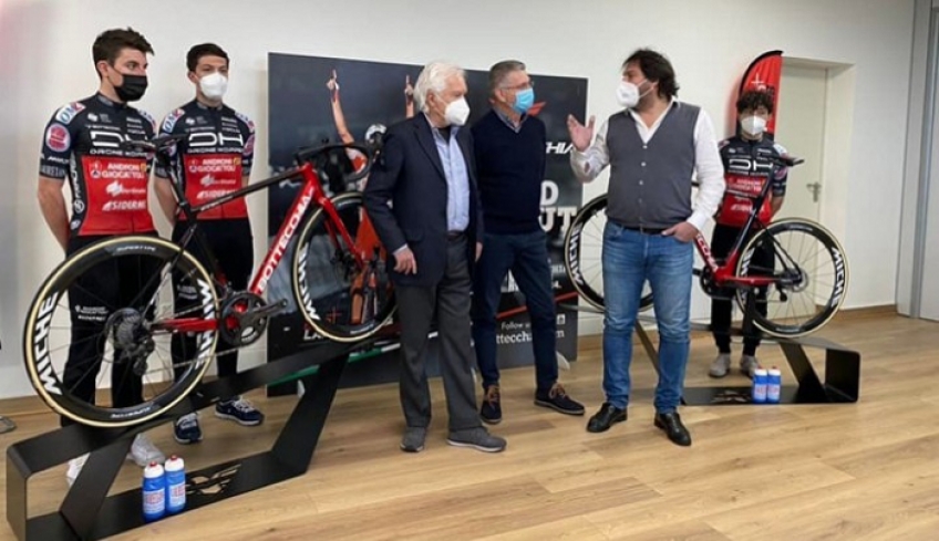 Η “Drone Hopper-Androni Giocattoli” στους διεθνείς ποδηλατικούς αγώνες Ρόδου