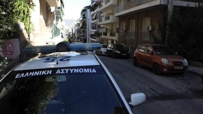 Αστυνομικοί έλεγχοι στο κέντρο της Αθήνας για χαρτιά αλλοδαπών και εμπόριο ναρκωτικών
