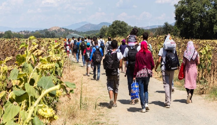 Πώς η Τουρκία κάνει γκρίζες μπίζνες με τα λεφτά για τους πρόσφυγες