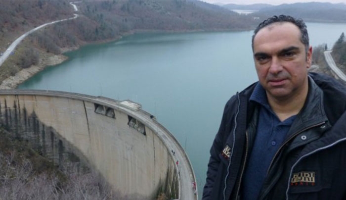 Για τους βουλευτές που ζήτησαν παραίτηση του Περιφερειάρχη ενώ «παραιτήθηκε» δικός τους Υπουργός