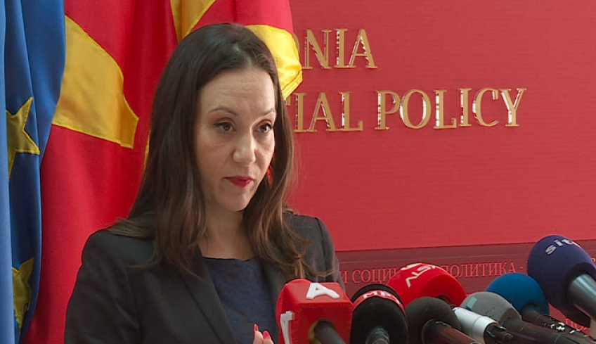 Αμετανόητη η Σκοπιανή υπουργός δεν βγάζει την πινακίδα με το όνομα «Δημοκρατία της Μακεδονίας»
