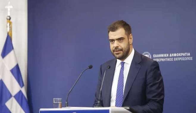 Μαρινάκης: Θα γίνουν άμεσα 800 μόνιμες προσλήψεις στο ΕΚΑΒ
