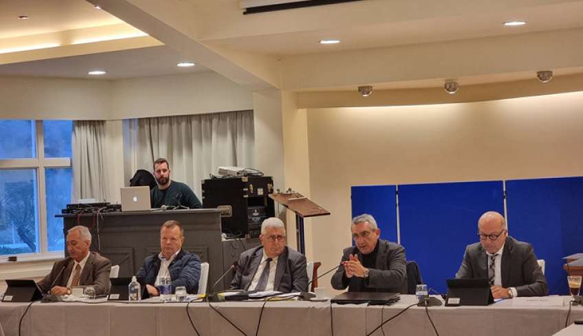Ομόφωνα αποφάσισε το Περιφερειακό Συμβούλιο Νοτίου Αιγαίου την επαναφορά των μειωμένων συντελεστών του ΦΠΑ