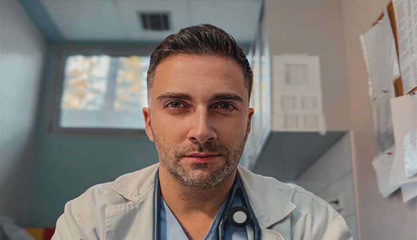 Ο γιατρός Απόστολος Ανθόπουλος στο Κίνημα Δημοκρατίας