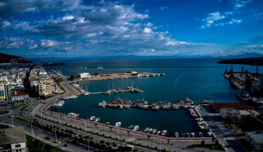 Βόλος: Μητέρα πέντε παιδιών η νεκρή γυναίκα στο λιμάνι, τα σενάρια που εξετάζονται