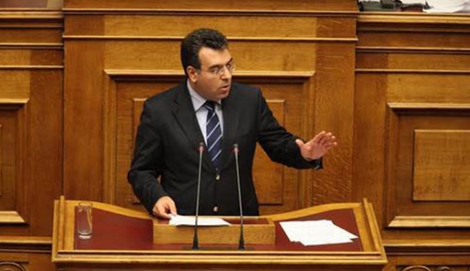 Ερώτηση και προτάσεις του Μάνου Κόνσολα για την αποκατάσταση των προβλημάτων ύδρευσης στο Καστελόριζο