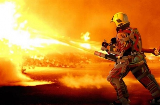 Το hi-tech κουστούμι που μπορεί να δώσει στους πυροσβέστες υπεράνθρωπες ικανότητες