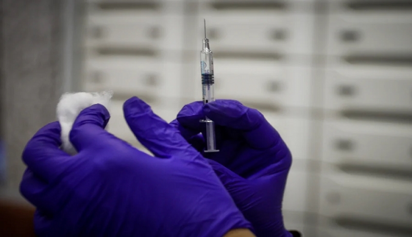 Επεκτείνεται ο υποχρεωτικός εμβολιασμός για περισσότερους πολίτες