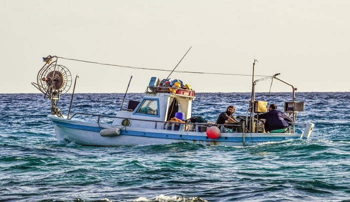 Έπαρχος Καλύμνου: Επιστολή διαμαρτυρίας για τα νέα τέλη στα αλιευτικά πλοία