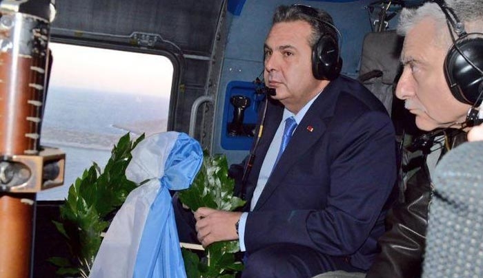 Υπερπτήσεις τουρκικών μαχητικών μετά την επίσκεψη Καμμένου στα Ίμια [φωτό]