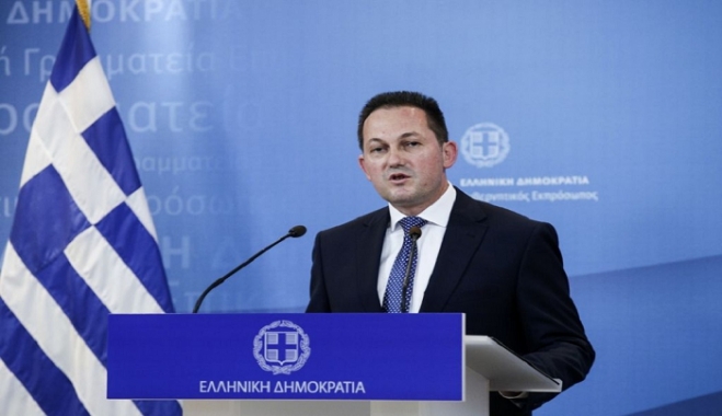 Πέτσας: 25 εκατ. δόσεις εμβολίου στην Ελλάδα έως το τέλος Ιουνίου – Και στα αγγλικά το πιστοποιητικό εμβολιασμού